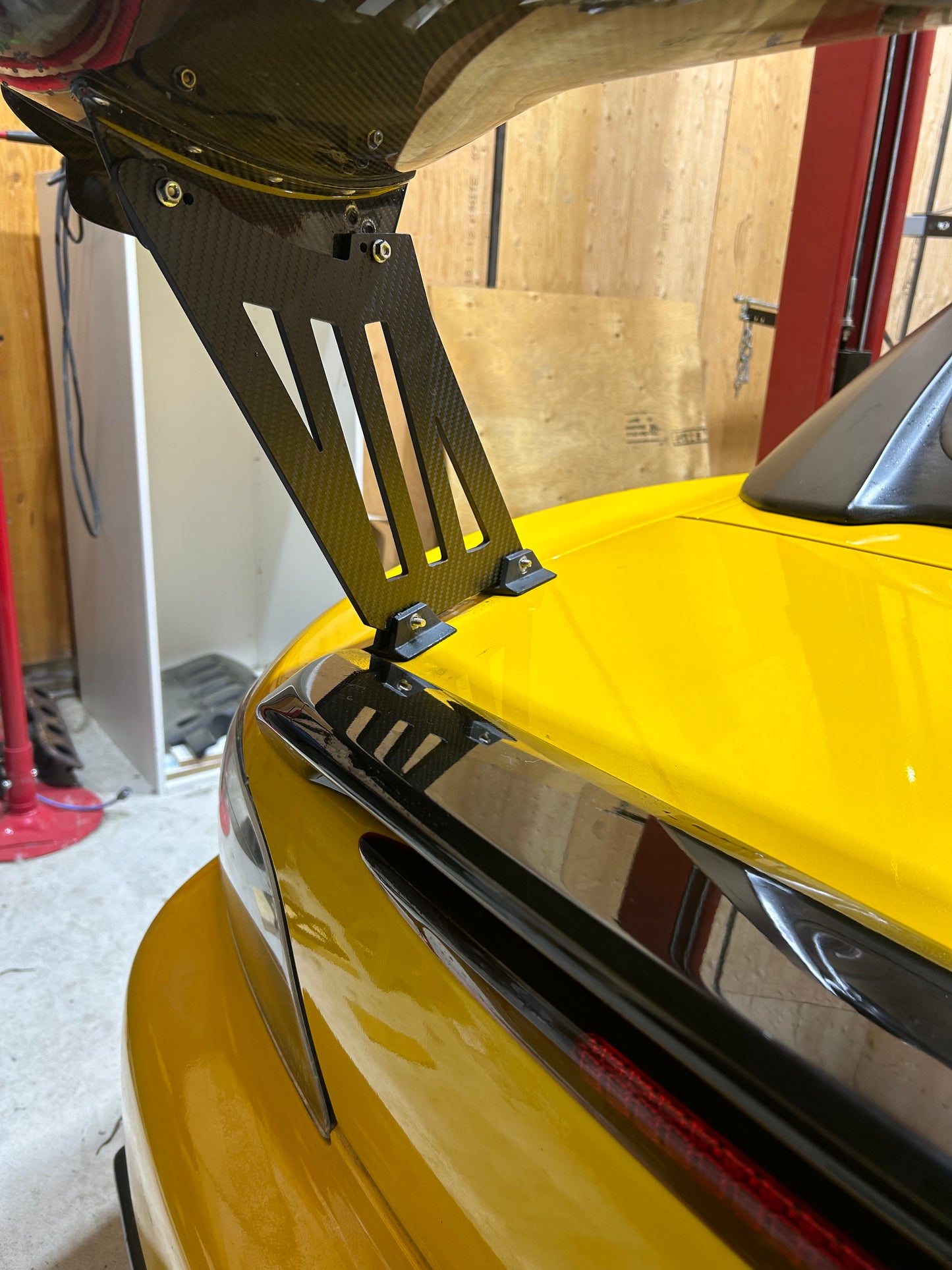 Cup Style Carbon Uprights