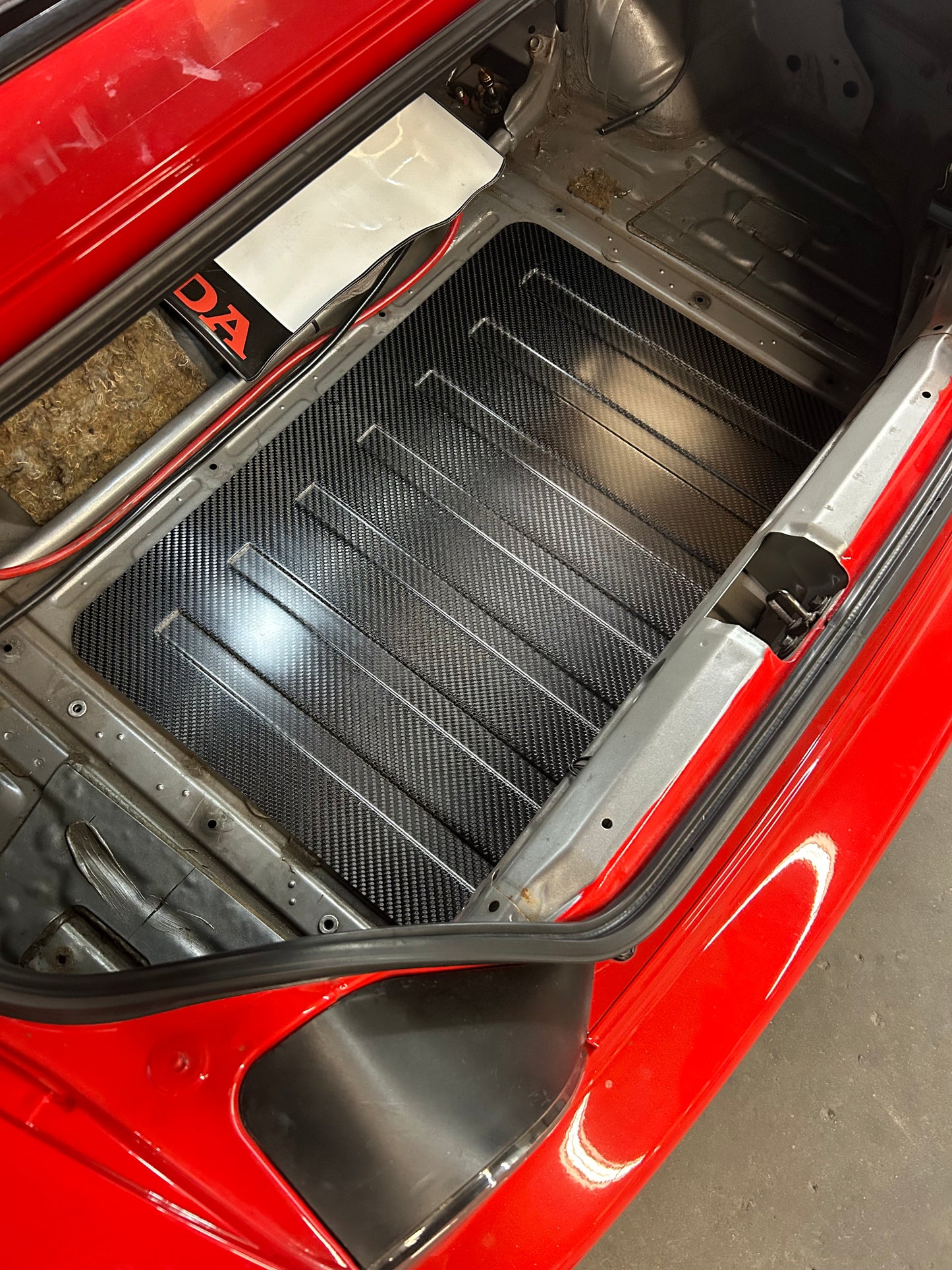S2000 Carbon Trunk Bowl Delete Plate