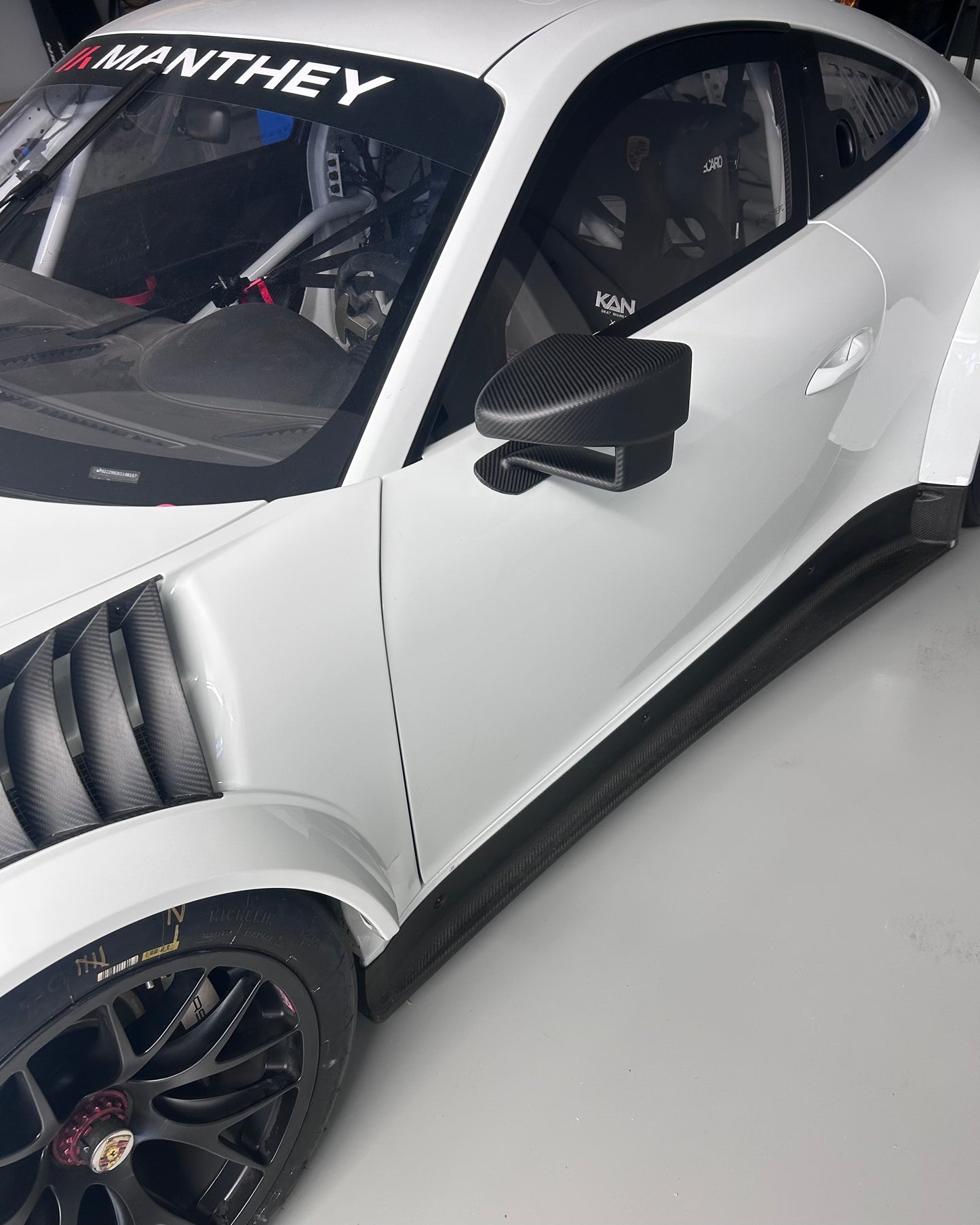 Lightweight Carbon Optic ( 991/981/718 )